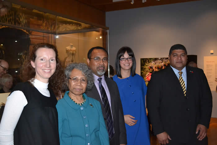 Natasha McKinney (left) and Katrina Igglesden (second from right) with High Commissioners at the exhibition opening